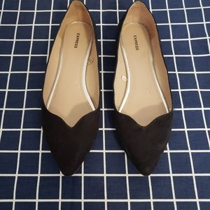 Express》10 Black Pointed toe flats